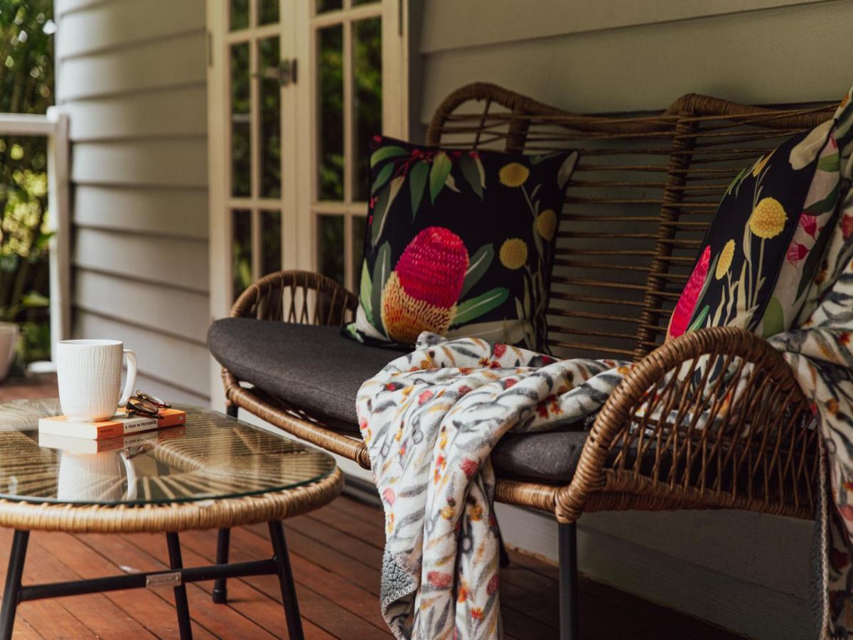 Romantic Cottage, Tamborine Mountain Eksteriør bilde